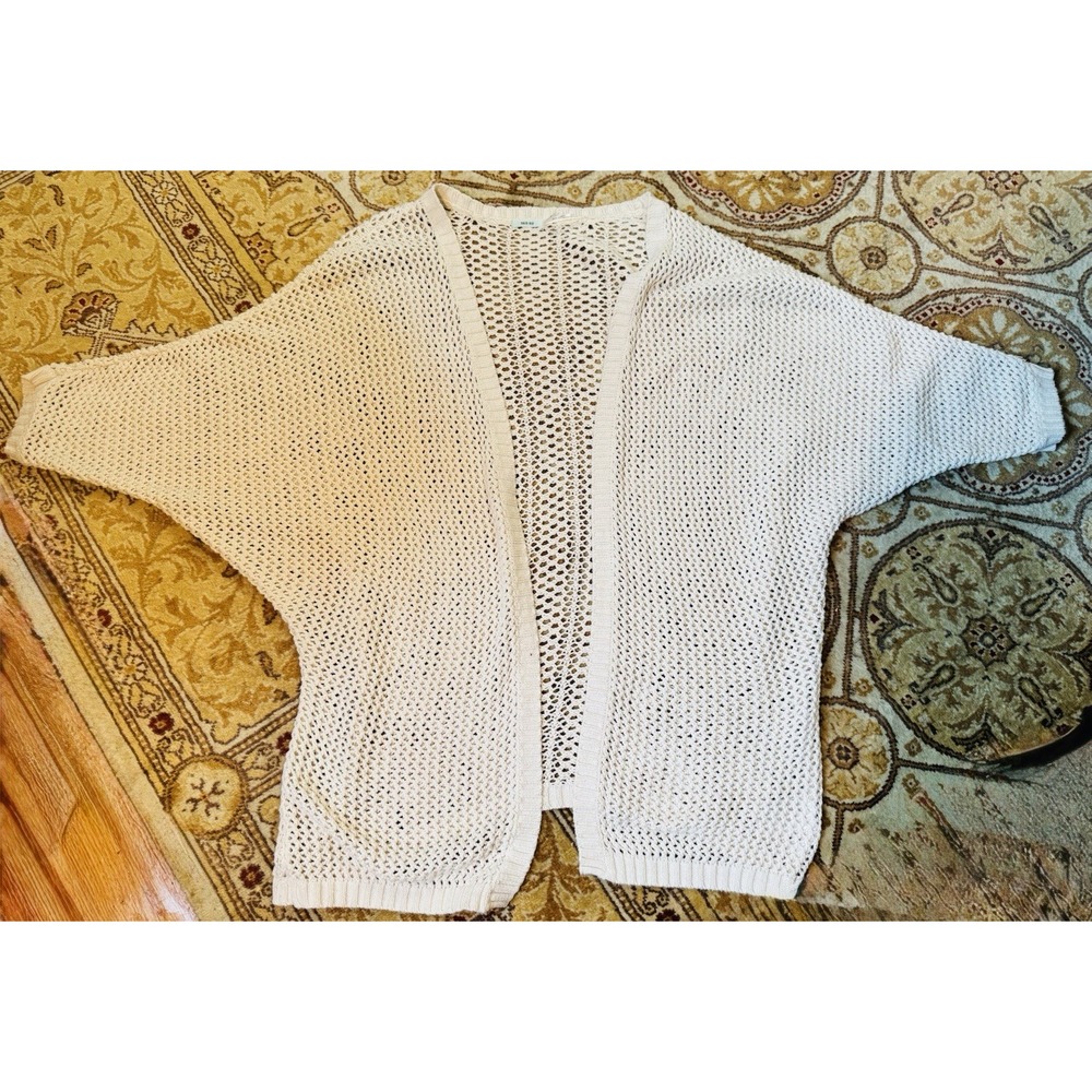 Kimchi blue Anthropologie Urban Outfitters Open Knit Bay Wing Cardigan Ivory EUC